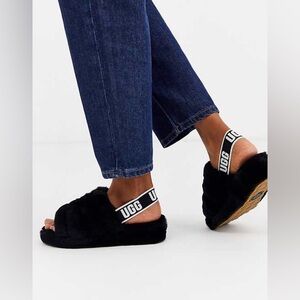 NWOB UGG Black Fluff Yeah Slide Genuine Sheepskin Fur Slippers Casual Fall Cozy